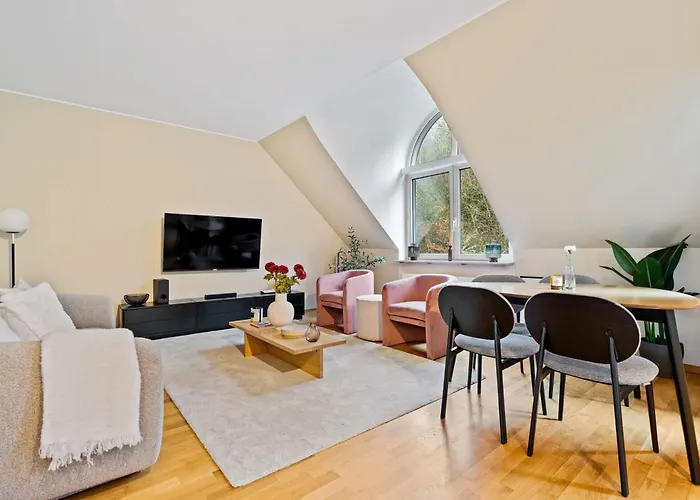 Chic 2Br Stay In Luxembourg With Free Parking