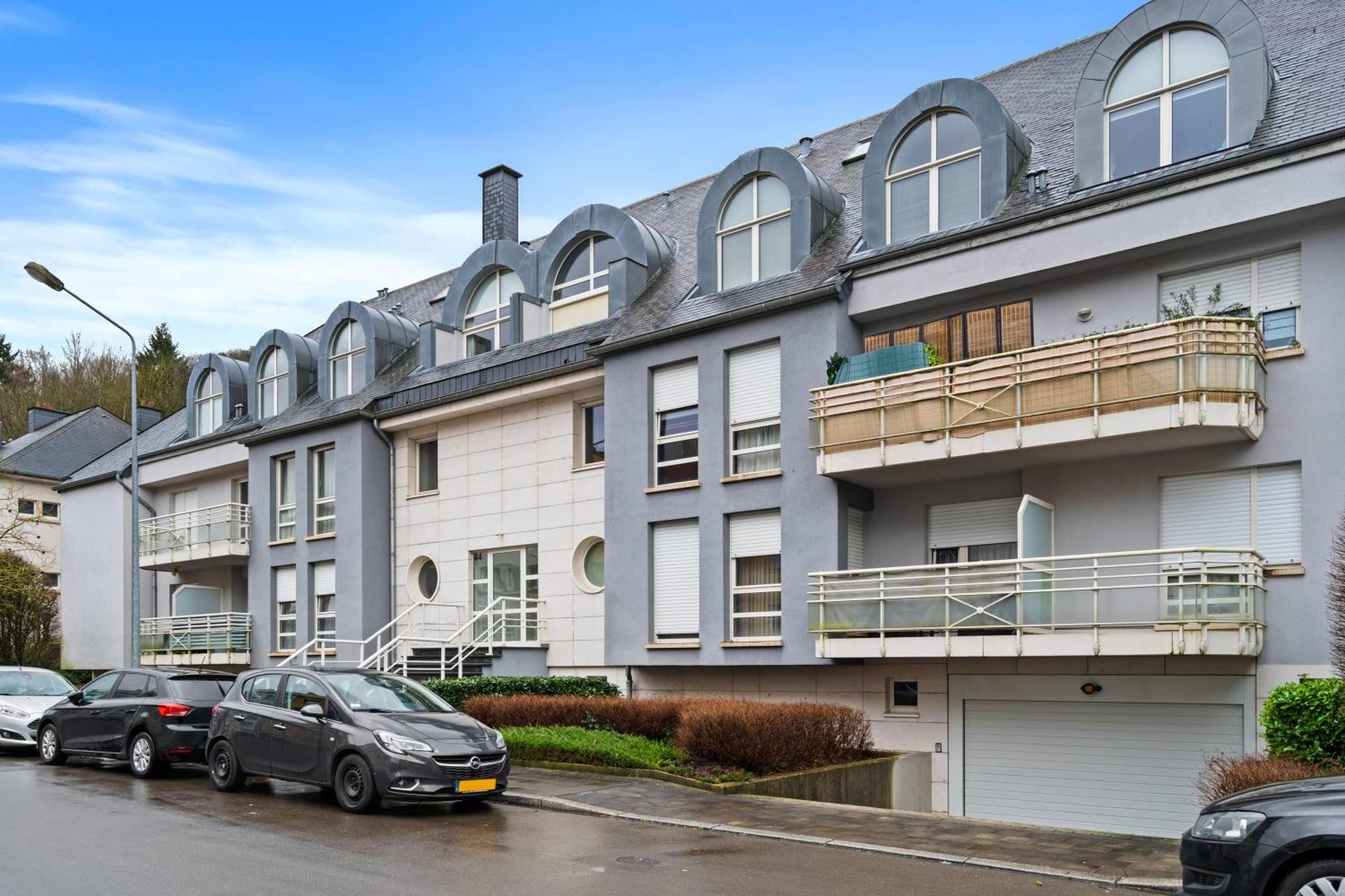 Chic 2br In With Free Parking Appartement *